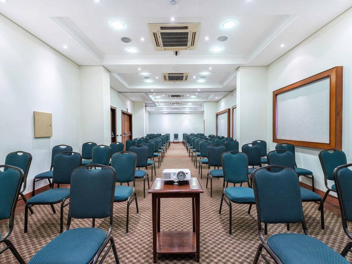 Hotel Cassino Tower Campinas Cambui By Nacional Inn ภายนอก รูปภาพ